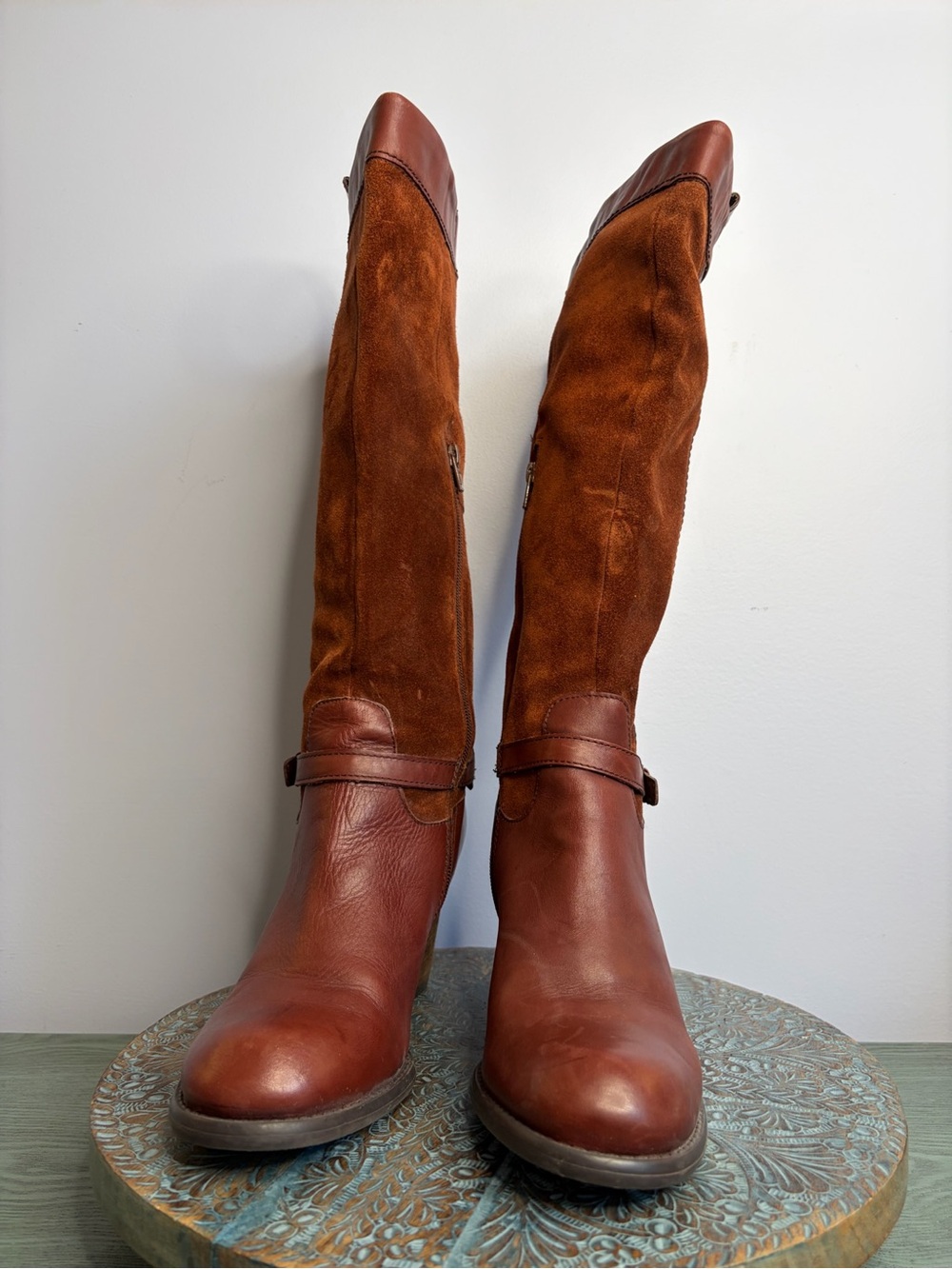 Like New! Naturalizer Cognac Suede Leather Knee High Heeled Boots size 12 - Picture 12 of 14